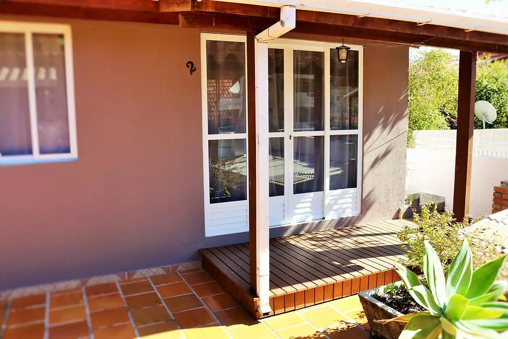 Residencial Amigos De Bombinhas Hotel Guest house