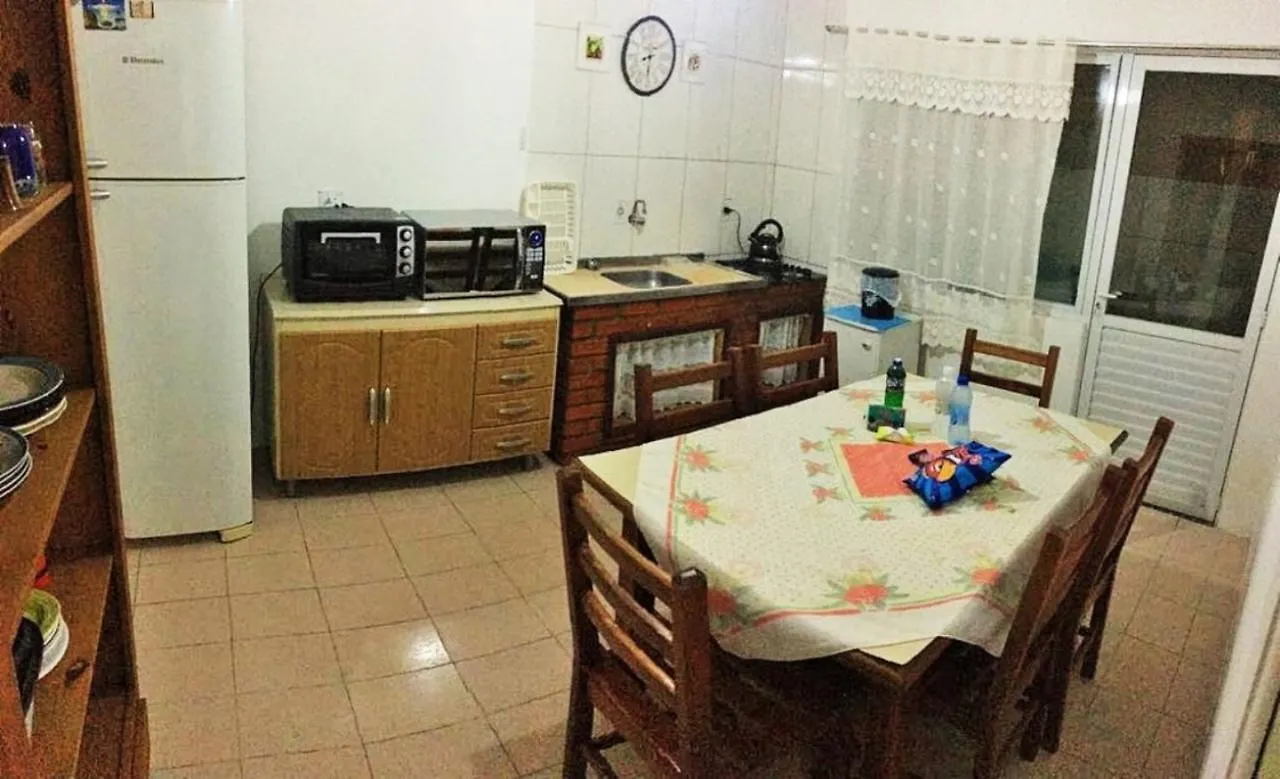 Residencial Amigos De Bombinhas Hotel Guest house